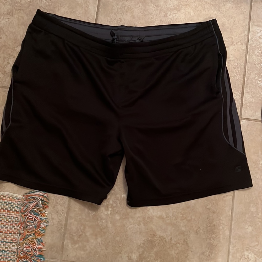 Shorts - Picture 2 of 2